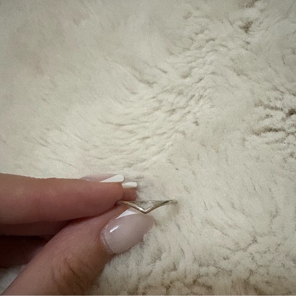 Pandora Sterling Silver Wishbone Ring - Picture 3 of 5